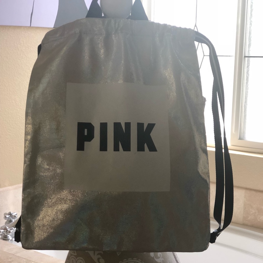 Victoria Secret Pink cinch bag